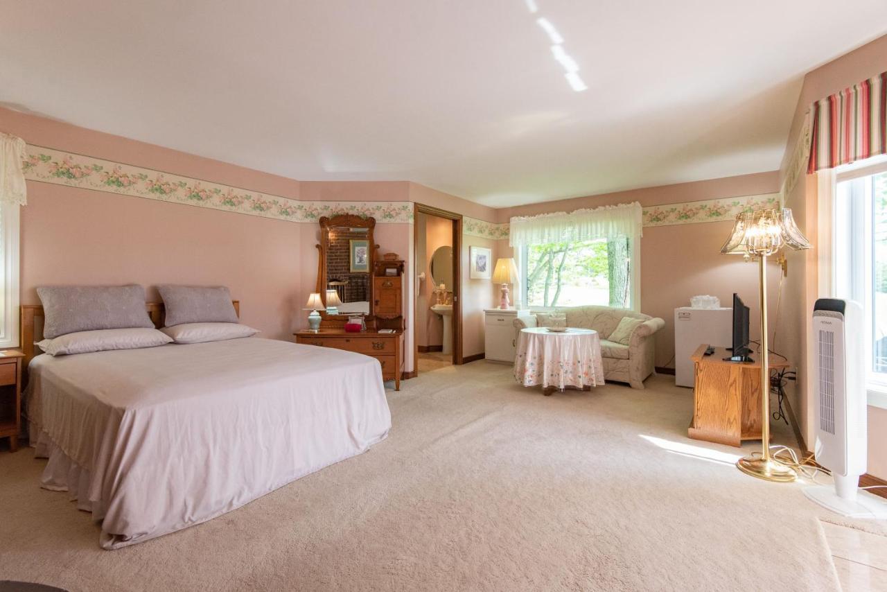 Chez Nous Bed & Breakfast Cornwall Bagian luar foto