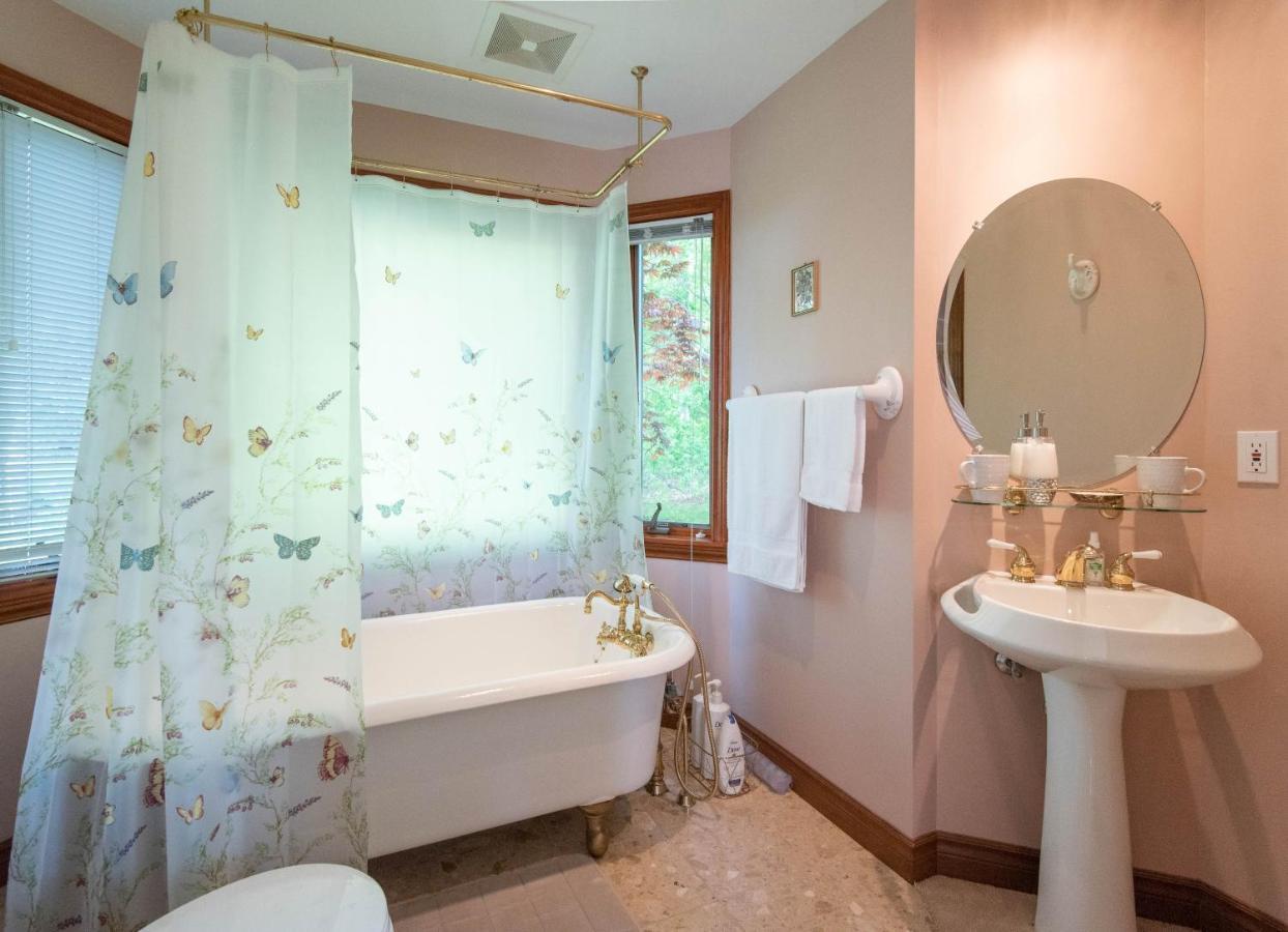 Chez Nous Bed & Breakfast Cornwall Bagian luar foto
