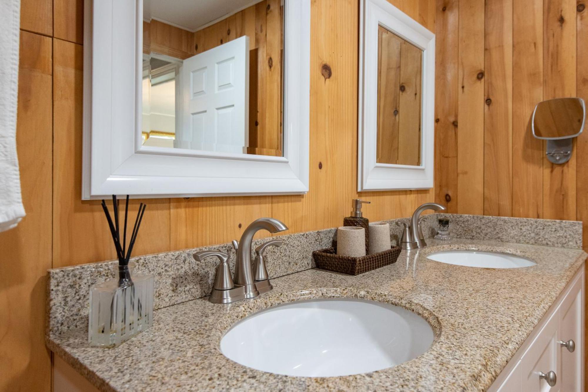 Chez Nous Bed & Breakfast Cornwall Bagian luar foto